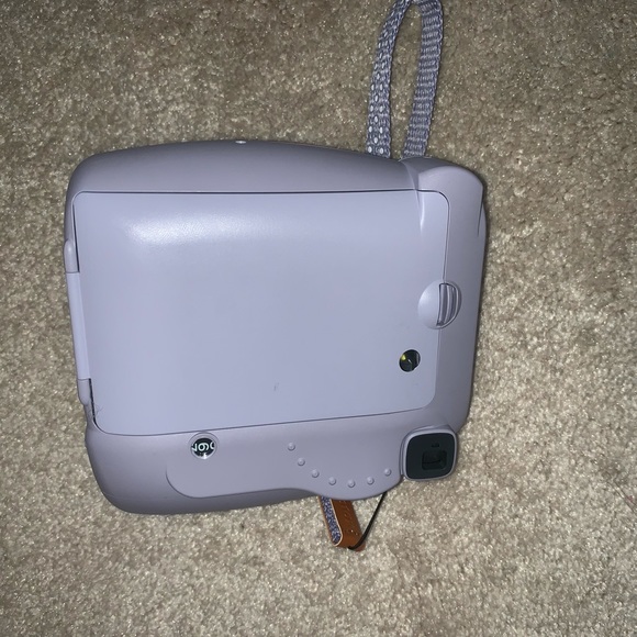 Polaroid Camera - Picture 2 of 2